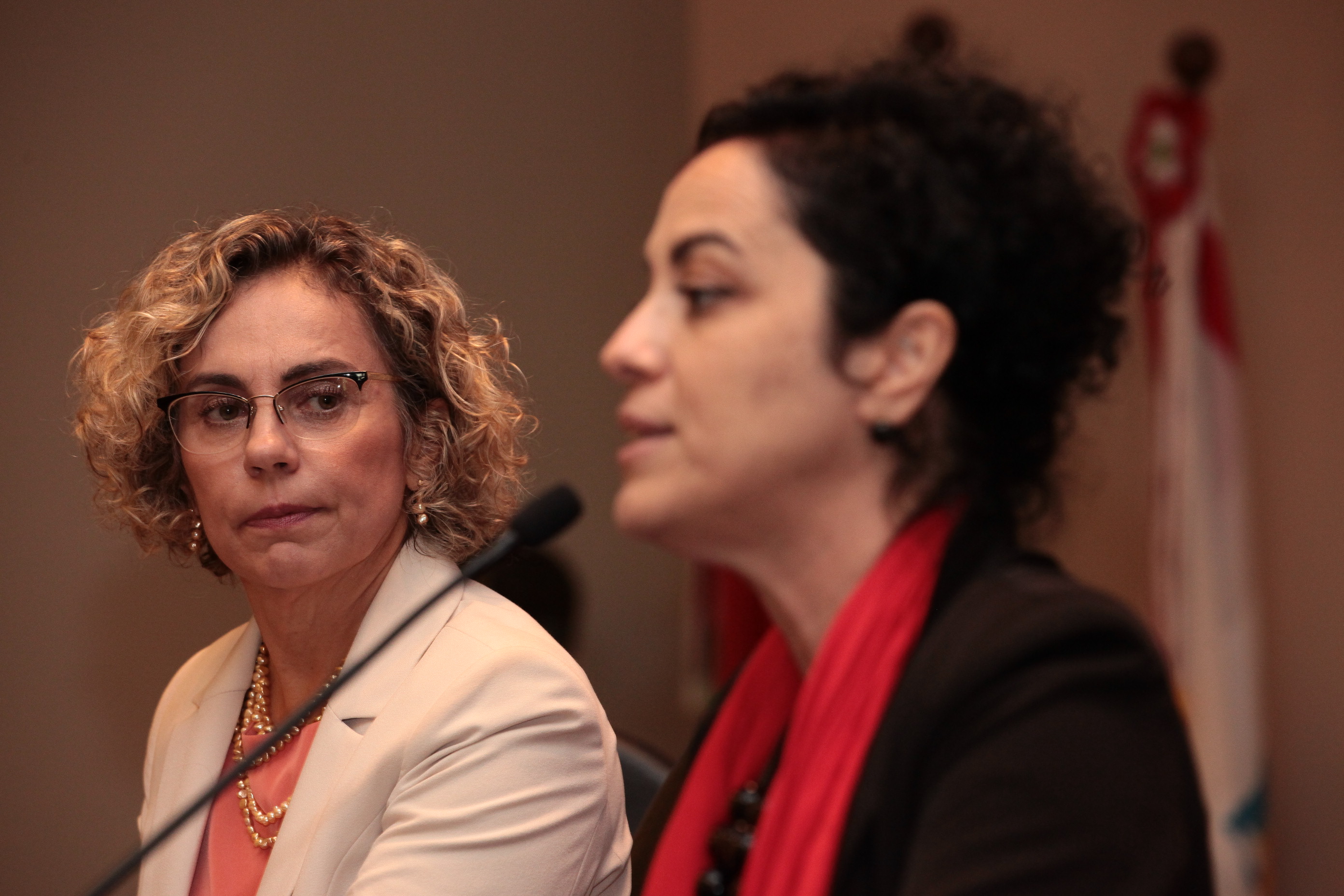 Ao lado da deputada Ana Paula Lima (PT), Márcia falou sobre representatividade das mulheres na política/Foto: Fábio Queiroz