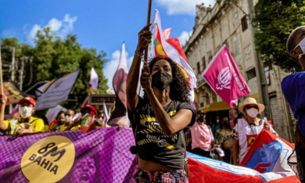 8_de_março_no_Brasil_um_giro_pelas_manifestações_em_2022_Salvador