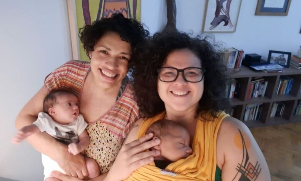 Dupla_maternidade_omissão_na_legislação_brasileira_aprofunda_desigualdades_