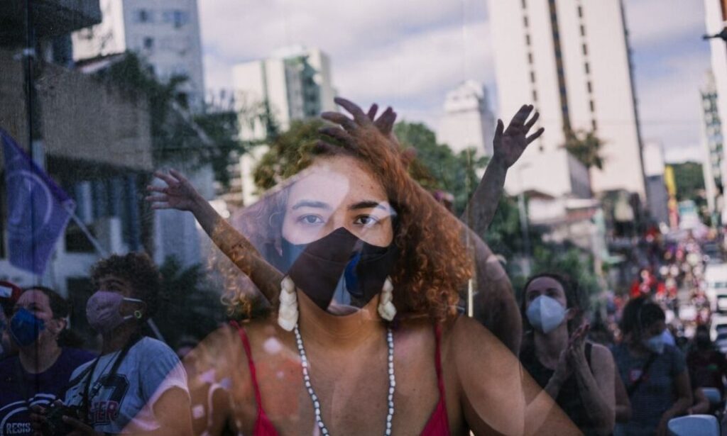 Precisamos_reconstruir_o_Brasil_e_as_mulheres_farão_essa_frente!