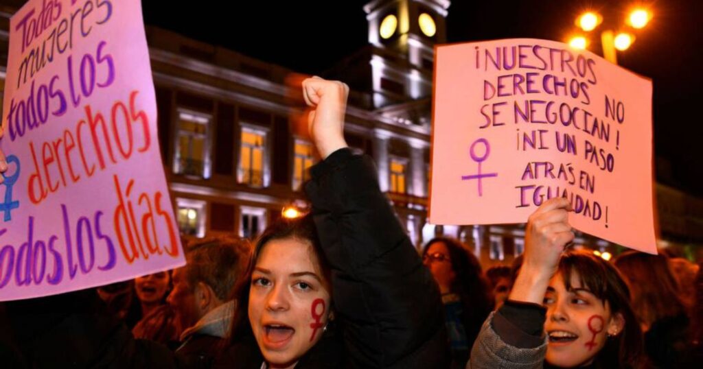 Novo_ano_velhos_desafios_no_campo_dos_Direitos_Sexuais_e_Reprodutivos_manifestação_feminista_Espanha