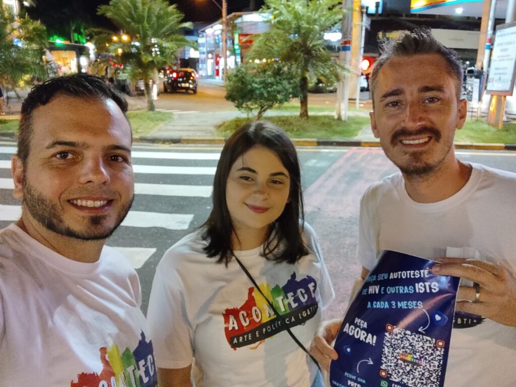 _Acontece_Arte_e_Política_LGBTI_uma_década_de_luta_