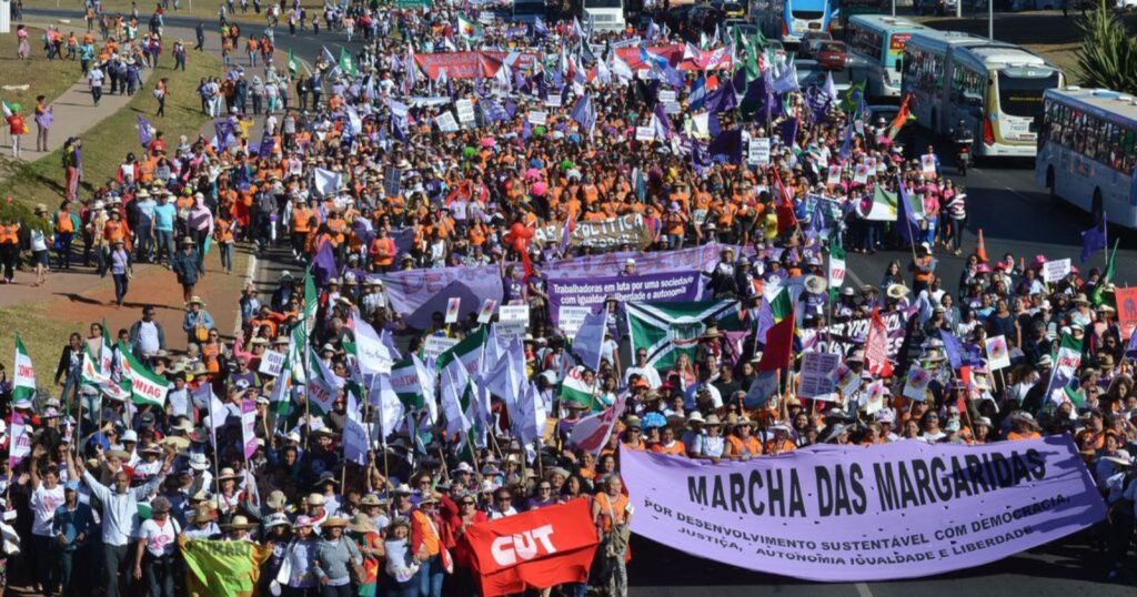 Marcha das Margaridas termina com demonstração de força e união de 100 mil  camponesas - Sul 21