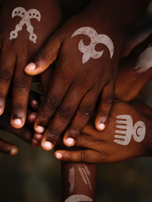 Adinkra:tecnologia africana que guarda valores e filosofias ancestrais