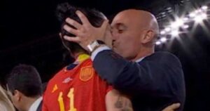 O_FUTEBOL_E_O_FEMINISMO